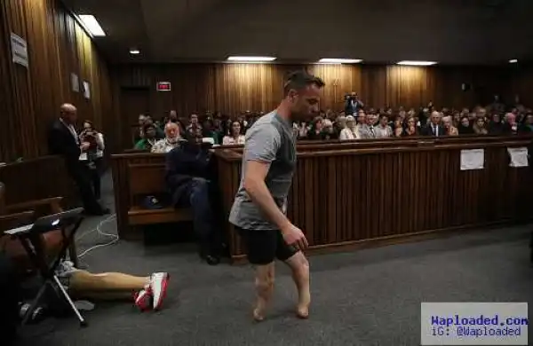 More Photos Of Pistorius On His Stumps InCourt Room After Taking Off His Prosthetic Limbs